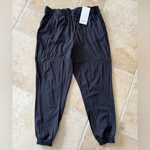 NWT Lululemon Stretch High Rise Jogger Pant Size 16